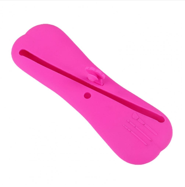 Slant Mouth Cat Paw Buckle Large Capacity Dustproof Soft Silicone Makeup Bag