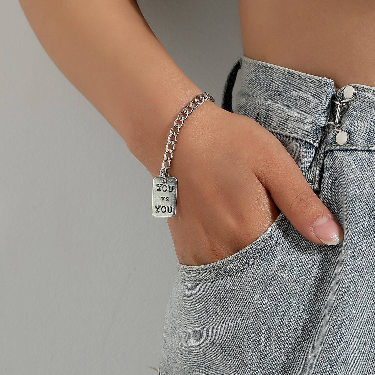 Exercise fitness dumbbell bracelet for women