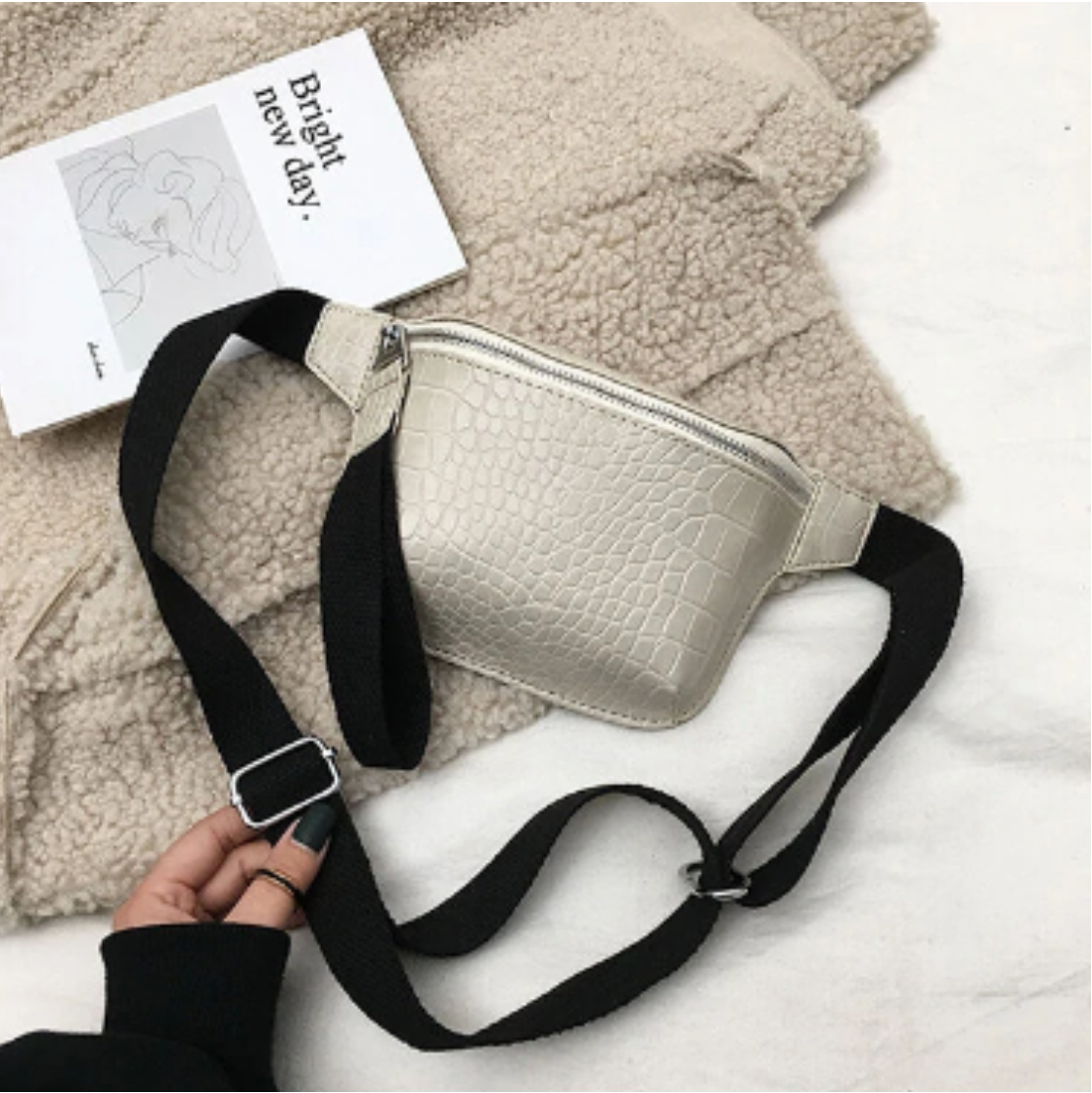 Women Crocodile Pattern Chest Bag PU Leather Waist Bag Vintage Crossbody Bag