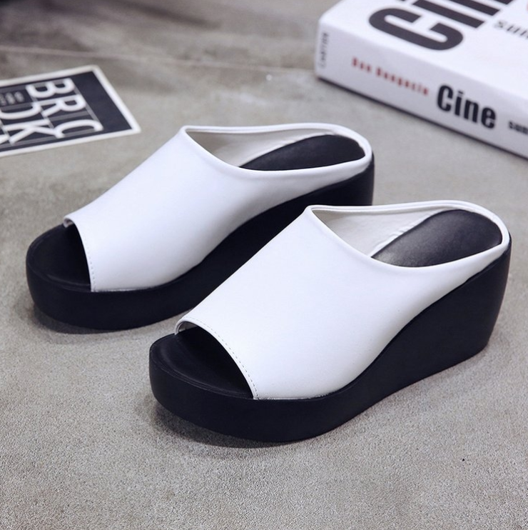 Summer Women&#039;s Slope Heel Slippers