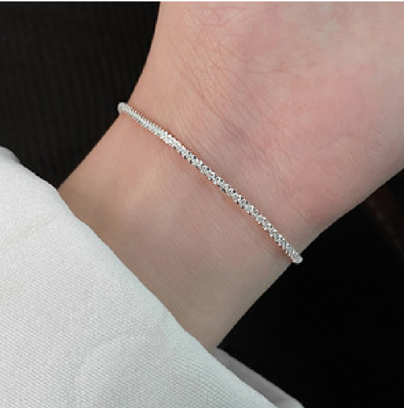Sterling Silver Gypsophila Beanie Women&#039;s Bracelet