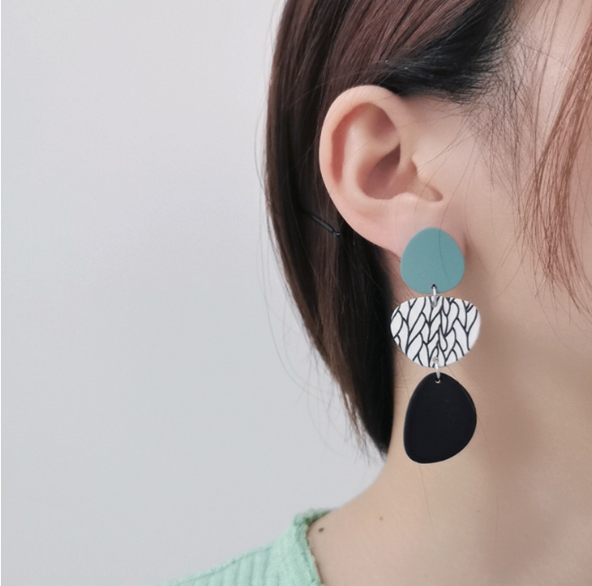2 pairs for sale Contrasting color acrylic geometric round stitching long women&#039;s earrings (color)