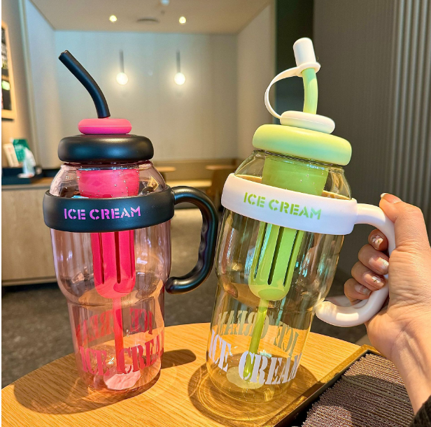 2024 New Large Capacity High-Looking Summer Plastic Cup Ice Cup Lucky Belly Cup Cute Wind Cup with Straw