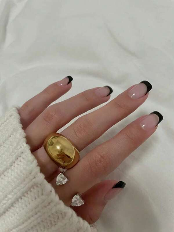 instantly Upgrade Your Look With 24pcs Short Square Armour Black Fingertip, Simple Style Full Cover Fake Nail