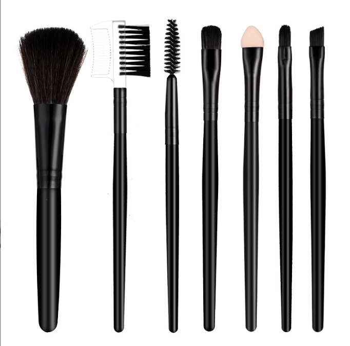 Hoye craft Custom Eyeshadow Brush Ultra Soft Portable Makeup Brushes For Foundation makeup brush
