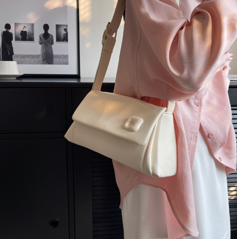 Niche fashion hundred crossbody bag 2023 new fashion foreign simple shoulder bag ins casual Korean women&#039;s bags