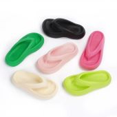 Wholesale Custom Logo Summer Platform EVA Slippers For Women Pillow Slides Cloud Flip-Flops Slippers Ladies Sandal