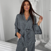 Summer Europe and the United States simulation silk printing pajamas cool feeling cardigan robe pants suit loose ladies home wear outside