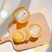 Three-dimensional lemon airpods case