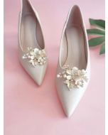 2pcs Faux Pearl & Flower Decor Shoe Decoration