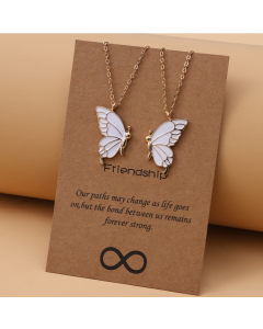 Mother-daughter love between sisters, alloy dripping oil butterfly necklace, clavicle chain (gold)