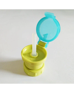 Universal portable anti-suffocation straw lid