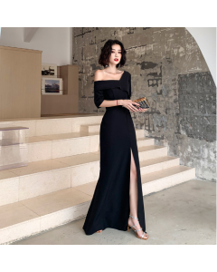 2023 Female Art Test Dress: Hepburn-inspired Evening Attire for Annual Event