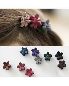 50 pcs Girls Cute Scrub Flower Mini Hairpin in Random Color Delivery