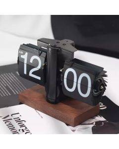 Walnut automatic page-turning clock creative retro living room ornaments table clock mechanical clock pendulum clock desk clock