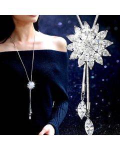 Fashionable Women's Brilliant Flower Sweater Chain Pendant Summer Dress Jewelry
