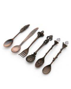 6pcs / Set Vintage Mini Coffee Spoons Suit Royal Style Metal Carved Coffee Fruit Cutler Dessert Flatware Kitchen Tools Red Bronze