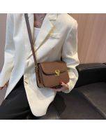 High-end bag women's 2023 new spring fashion simple retro shoulder bag all-match explosive crossbody small square bag