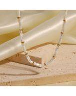 White vintage short necklace