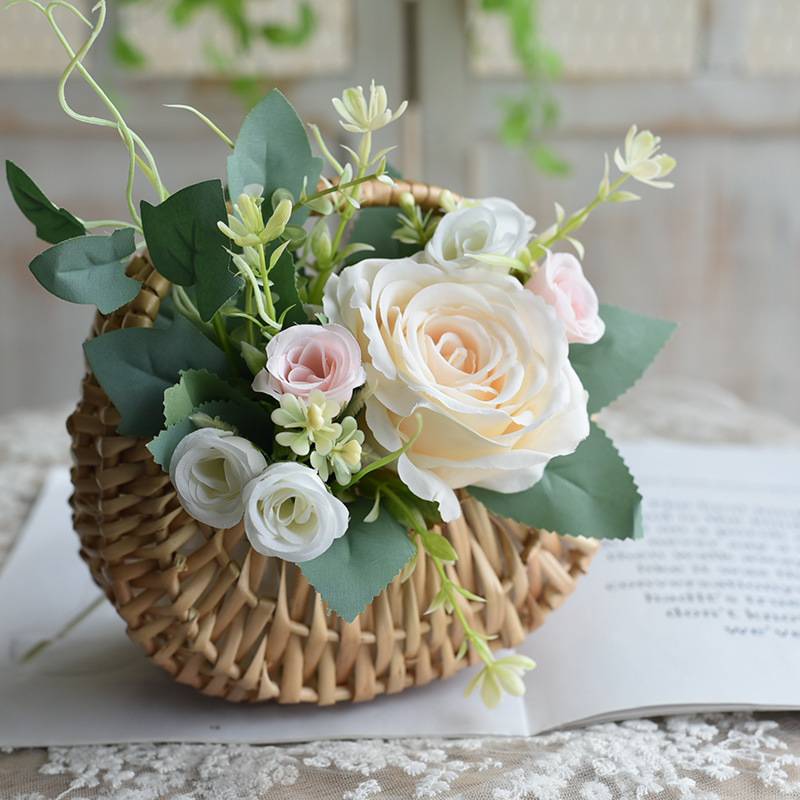 Flower basket rattan hand-woven hand-held basket