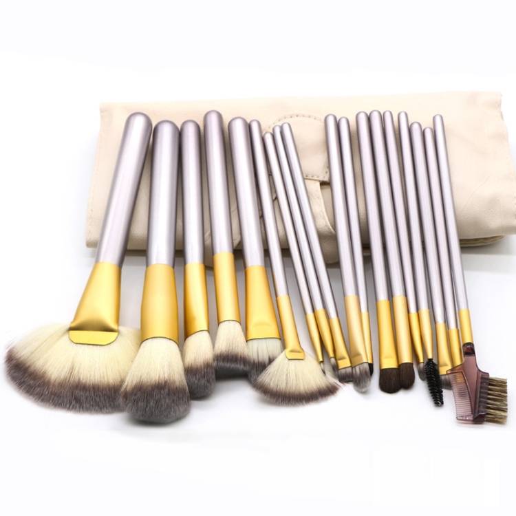 Set of 18 makeup brushes and beauty tools, off-white makeup pen set, size: 25*46cm