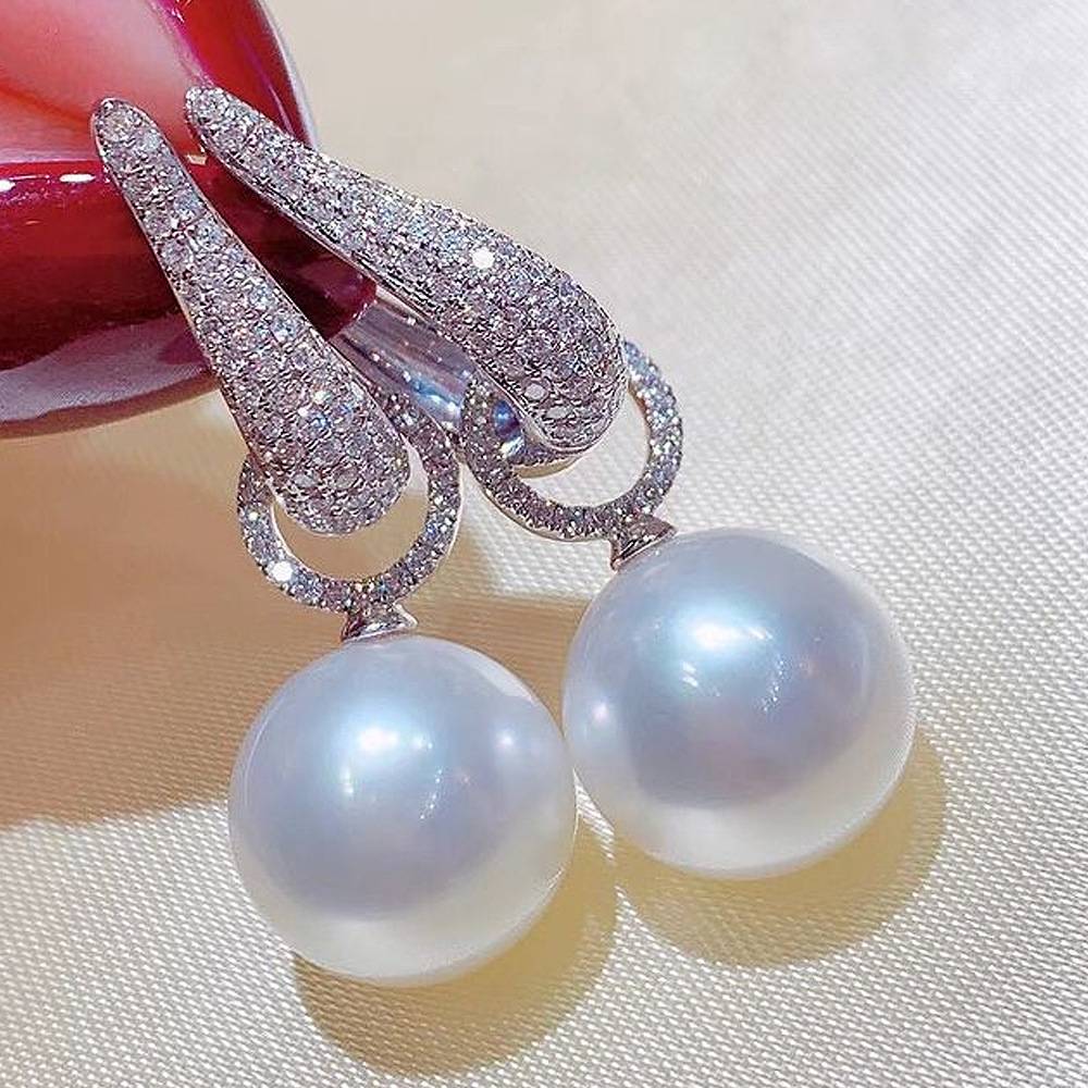 Exquisite two-wearing imitation pearl zircon earrings, fashionable, extravagant, elegant women&#039;s earrings