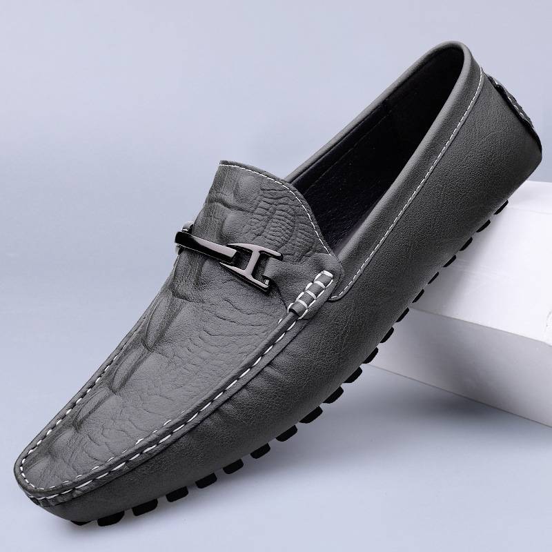 Cross-border new crocodile-pattern peas shoes large size lazy driving shoes British casual shoes genuine leather cowhide men&#039;s shoes
