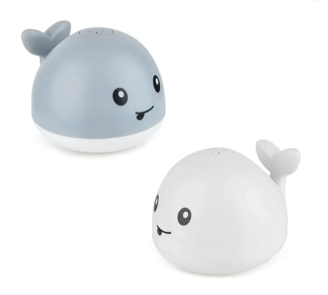 Whale toy that squirts water