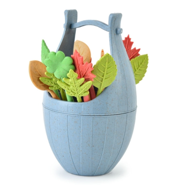 16 fruit picks + 1 wooden bucket, mini wheat fiber tableware set, snack dessert fork