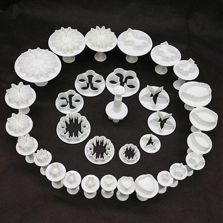 Cake decoration tool, gummy plunger spring cutter, biscuit cake mold, baking tray accessories
