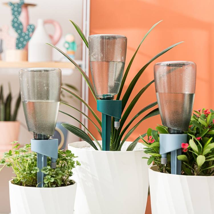 10 automatic watering machines for household drip irrigation and flower watering